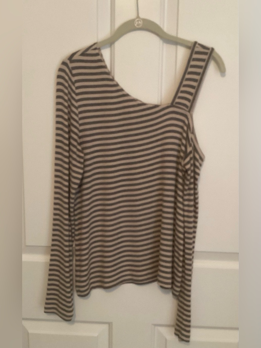 Cabi 4568 Dare Tee